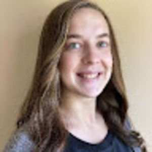 Meet your Posher, Caitlin